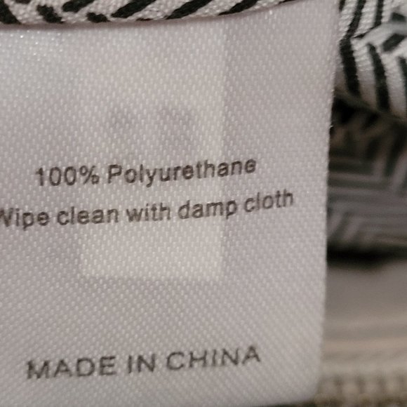 Grey Soft Vegan Leather Large Crossbody Handbag - Picture 11 of 14